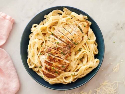 Chicken Fettuccine Alfredo Pasta
